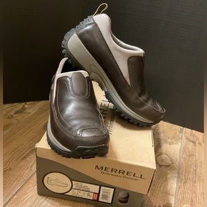Preowned Women’s Merrill waterproof Polar Moc in dark brown sz 7 1/2